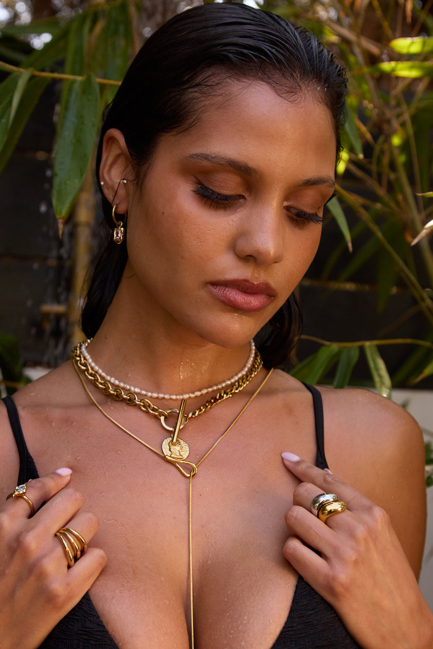 Peri Necklace